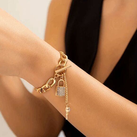 Lock & Key Diamond Cuban Chain Bracelet - Picture 1 of 4